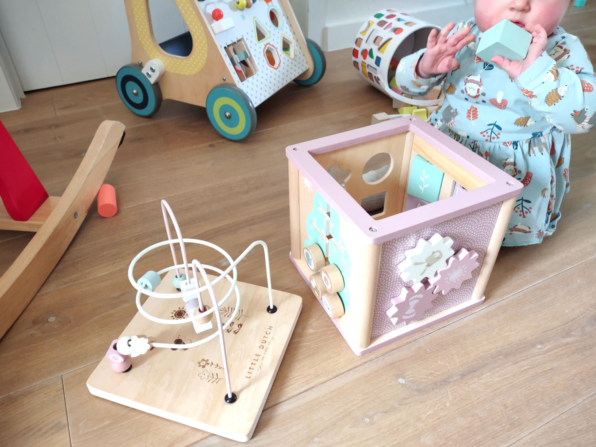 Eigenwijs Ellendig barrière Laupropos: 5x houten speelgoed voor baby's en dreumesen