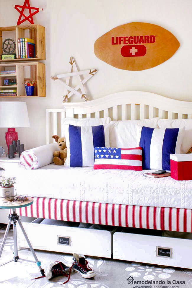 Patriotic Bedroom - Remodelando la Casa