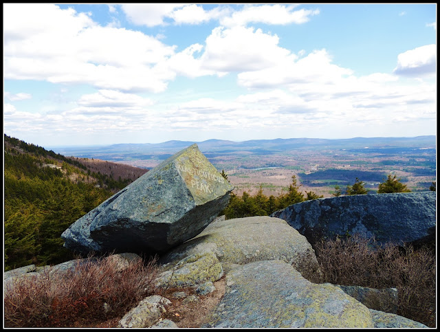 Vistas desde el Sendero del Monadnock State Park (NH)