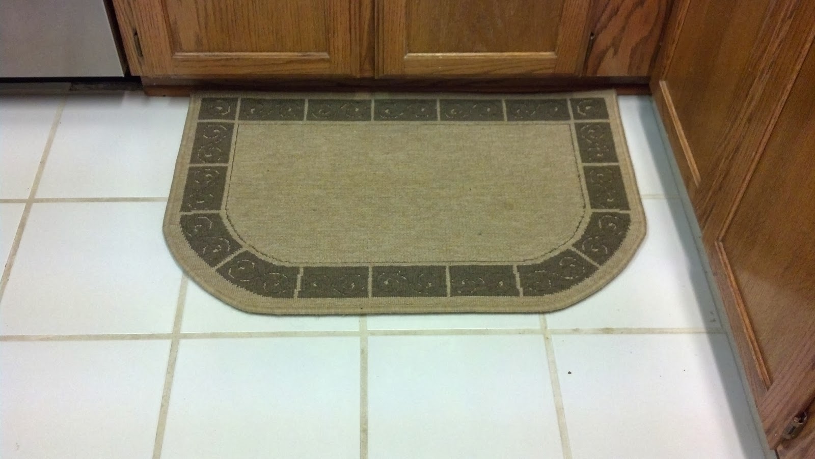 Fix Lovely How to make your area rugs extra cushy!