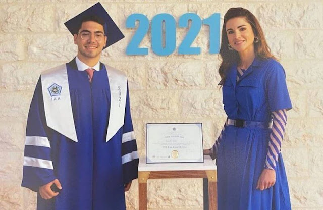 Queen Rania wore a cotton midi shirt dress and striped top by Dries Van Noten. The International Academy Amman