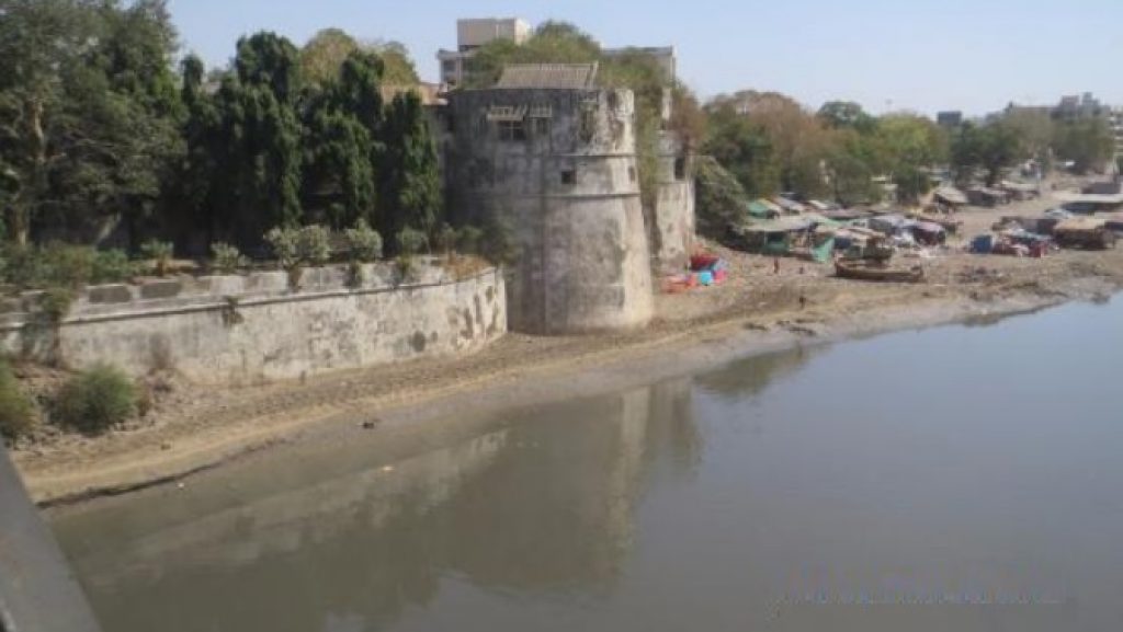 Surat (सूरत) Top 10 Tourist Places In Surat सूरत के दर्शनीय स्थल