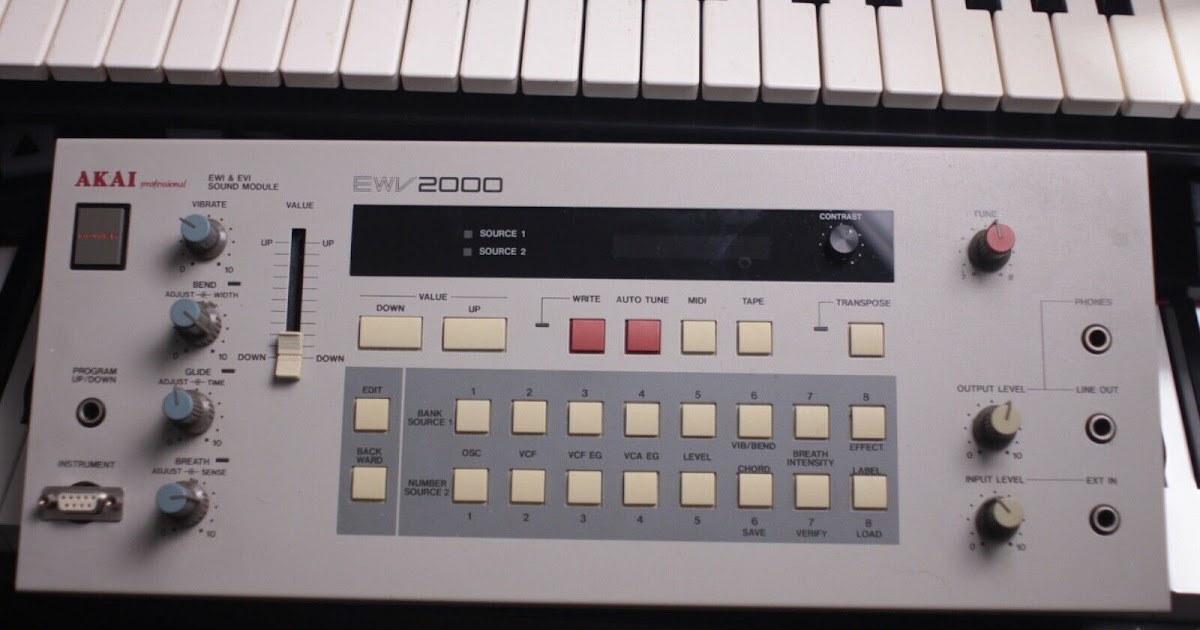 MATRIXSYNTH: Akai EWI 1000 & EWV 2000 Synthesizer