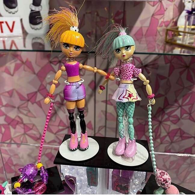 Новые игрушки куклы Twisty Girlz 2020 Новые игрушки куклы Twisty Girlz 2020 Toy Fair New York