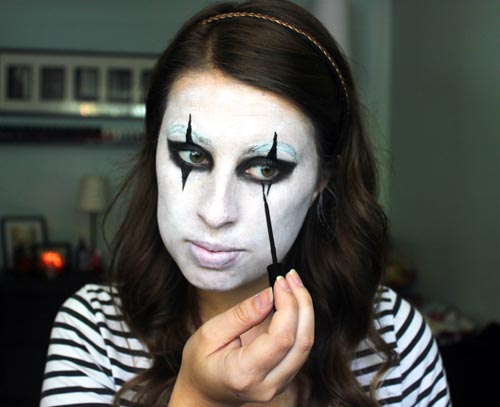 Cheap, Last Minute Halloween Costume Mime Makeup - Beauty by Birdy