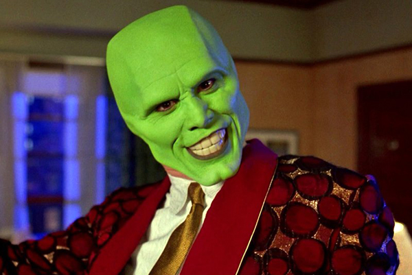HALLOWEEN KILLS made it look like Michael Myers got his supernatural strength and immortality through his mask, like Stanley Ipkiss (Jim Carrey) did in 1994's THE MASK.