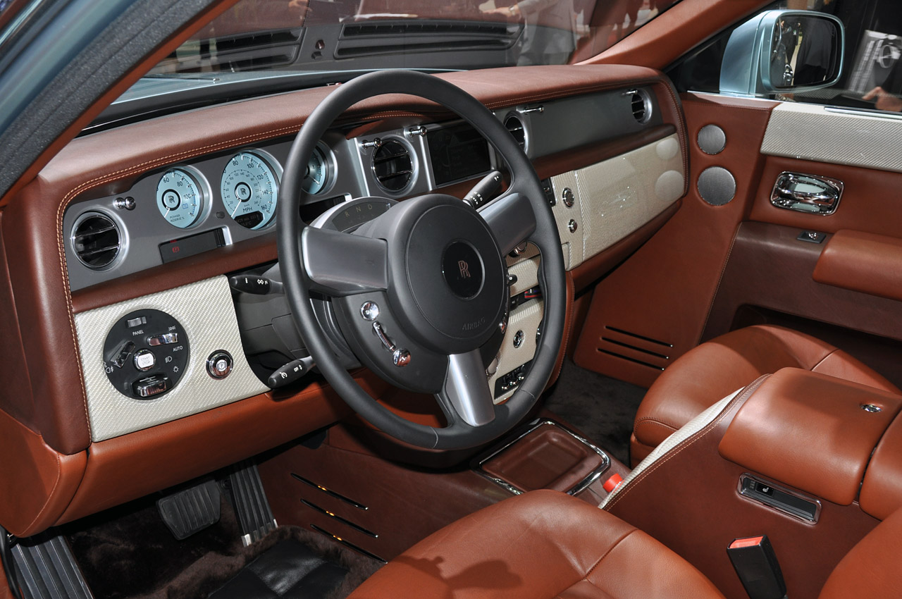 Электромобиль Rolls Royce Фантом 102е