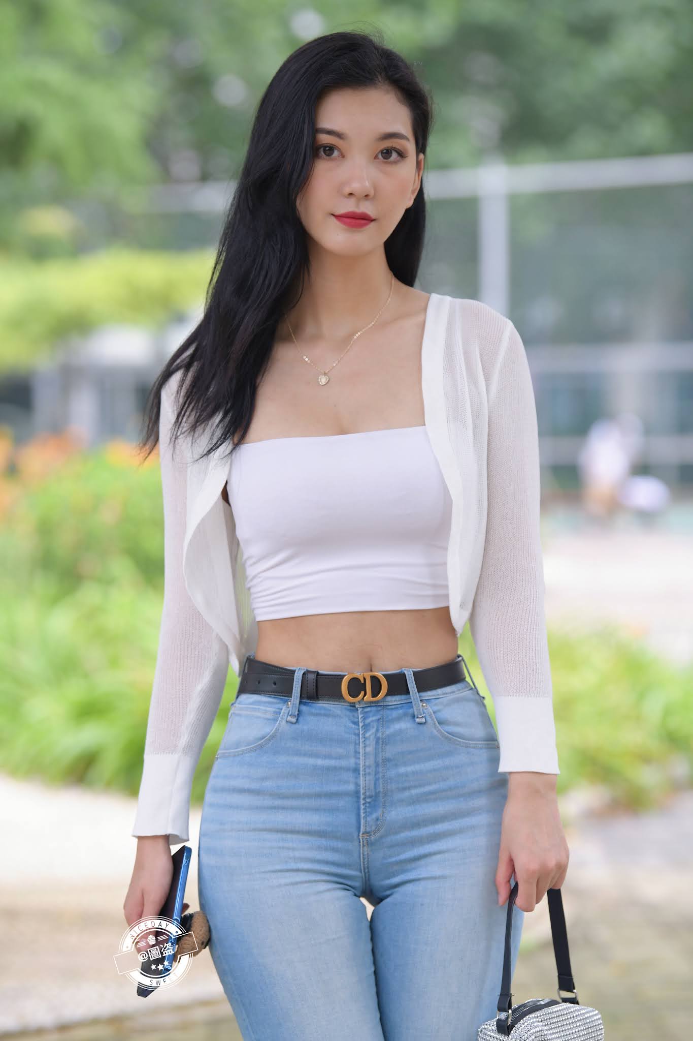 BODY GOALS 214 - BODY GOALS