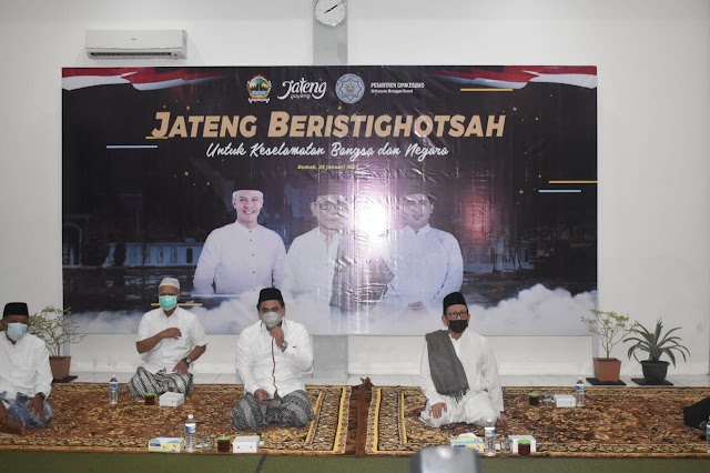 Dandim 0716/Demak Yang Diwakili Danramil 12/Mranggen Hadiri Istighosah Bersama Wagub di Ponpes Girikusumo