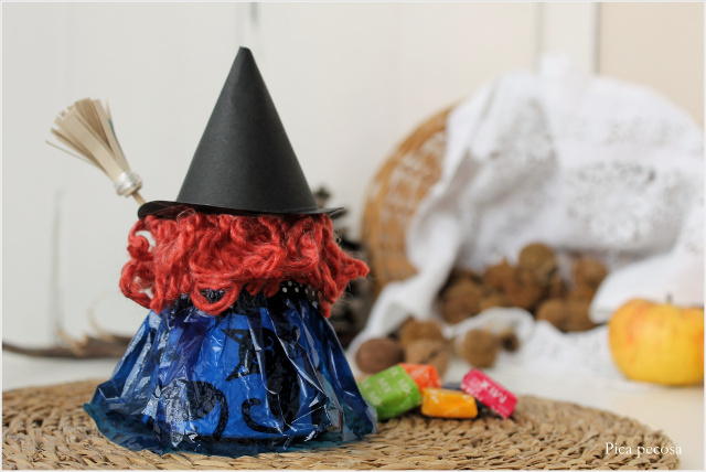 como-hacer-bruja-halloween-vaso-carton-reciclado-diy-sombrero