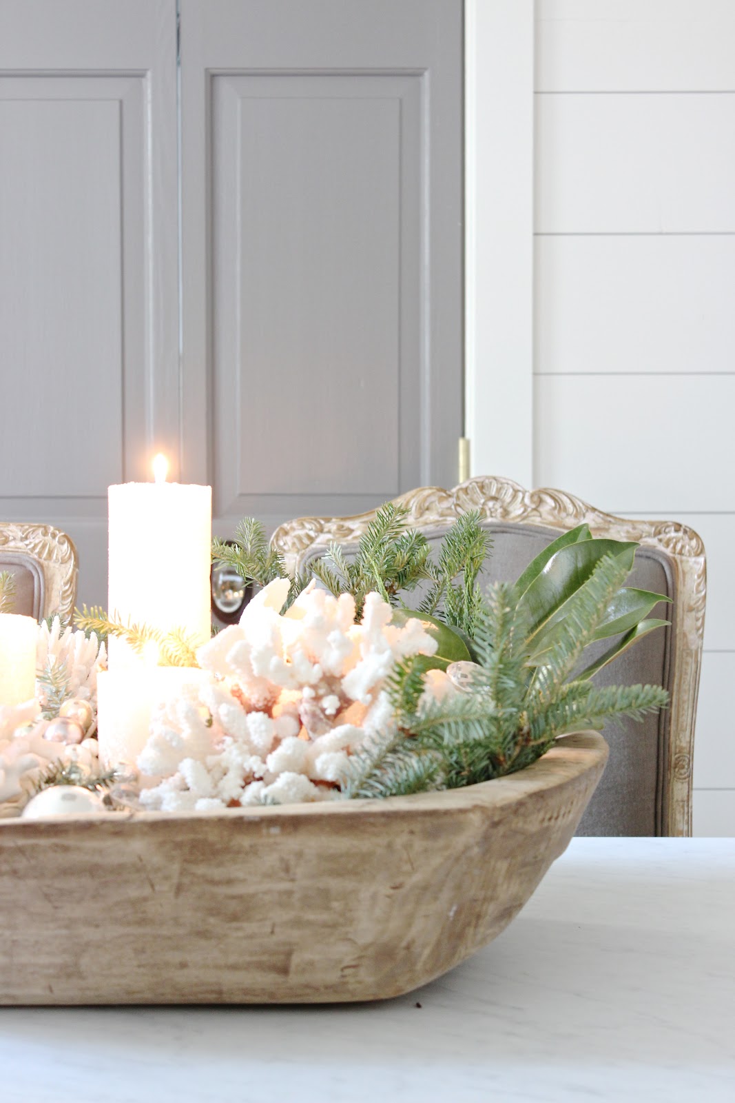 Coastal Christmas decorated dining room with an organic modern rustic twist - Sherry Hart.