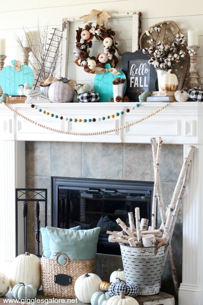 https://1.bp.blogspot.com/-bw4lH8k_hEw/XWgrkBrNwhI/AAAAAAAACD0/2VC5I7ImsaQQPAXPG0loOXQrnj3lynuEACLcBGAs/s1600/Simple-Modern-Farmhouse-Fall-Mantel-Decor-min.jpg