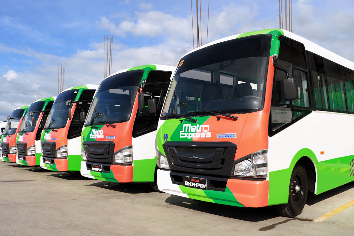Iloilo Gets First Taste of Modern PUV with Isuzu Philippines's Roll Out
