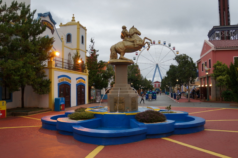 Como é o parque de diversões Hopi Hari em São Paulo Felipe, o pequeno viajante