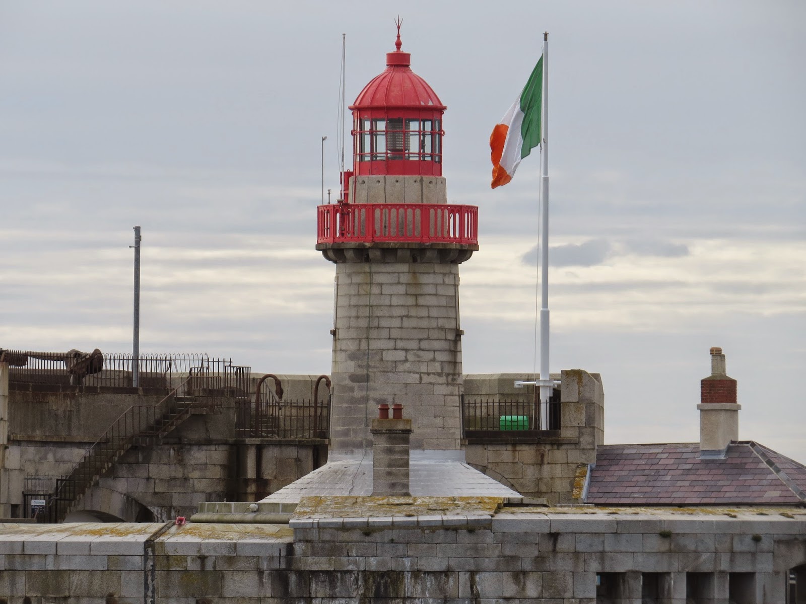 Pete's Irish Lighthouses Dun Laoghaire East Pier Revisited