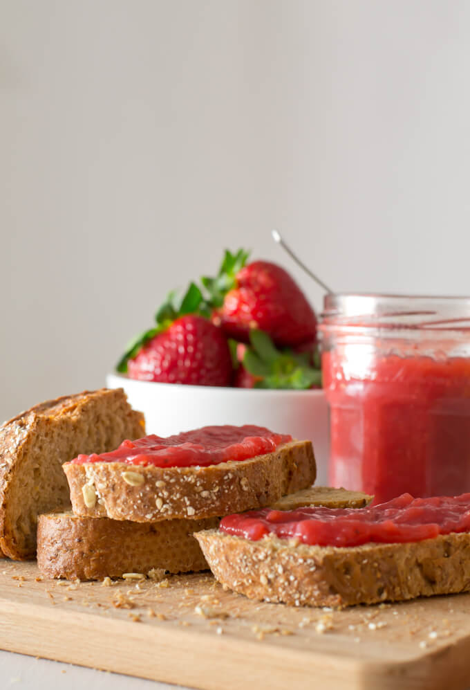 Strawberry jam step by step | danceofstoves.com Strawberry jam step by step | danceofstoves.com