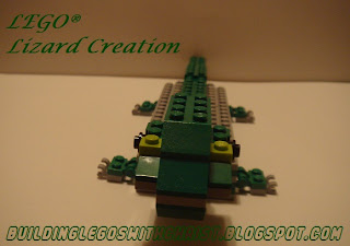Lizard created out of LEGO bricks