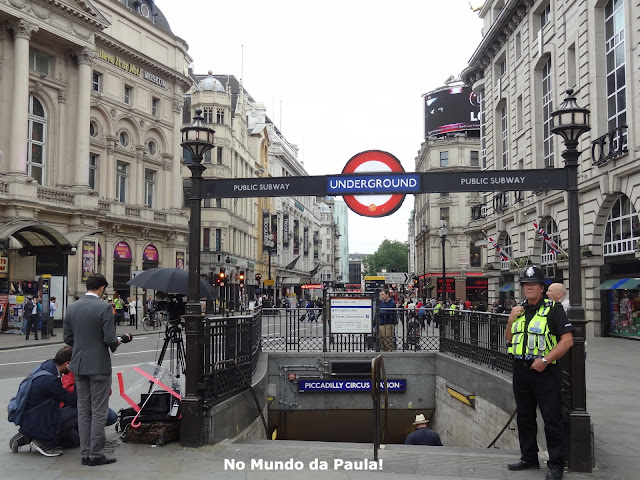 piccadilly circus