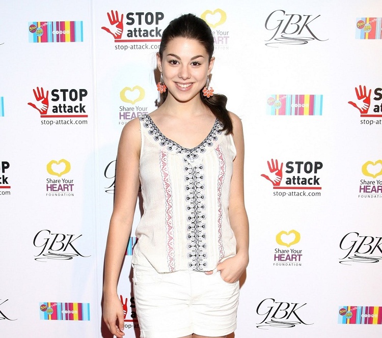 Kira Kosarin Bio, Net Worth, Measurements, Body Statistics, Height ...