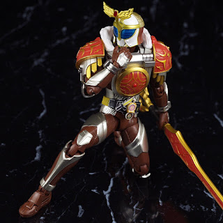 Review SHFiguarts Kamen Rider Gridon Lychee Arms