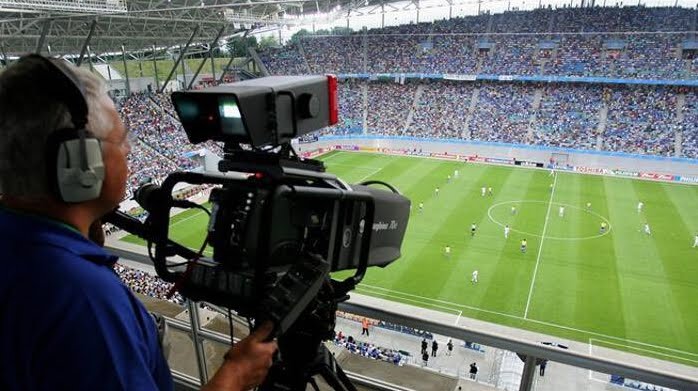 DIRETTA Calcio: Bayern-PSG Streaming Rojadirecta City-Dortmund Gratis, dove vedere le partite Oggi in TV. Domani Carpi-Napoli.