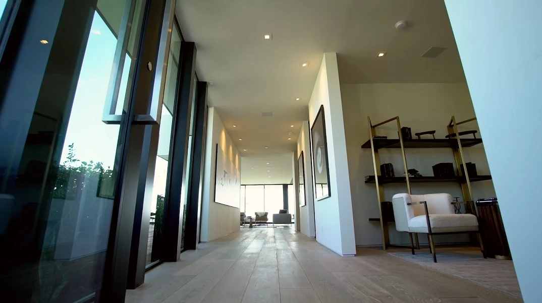 67 Interior Photos vs. Video Tour 1625 Woods Dr, Los Angeles, CA Ultra Luxury Contemporary House
