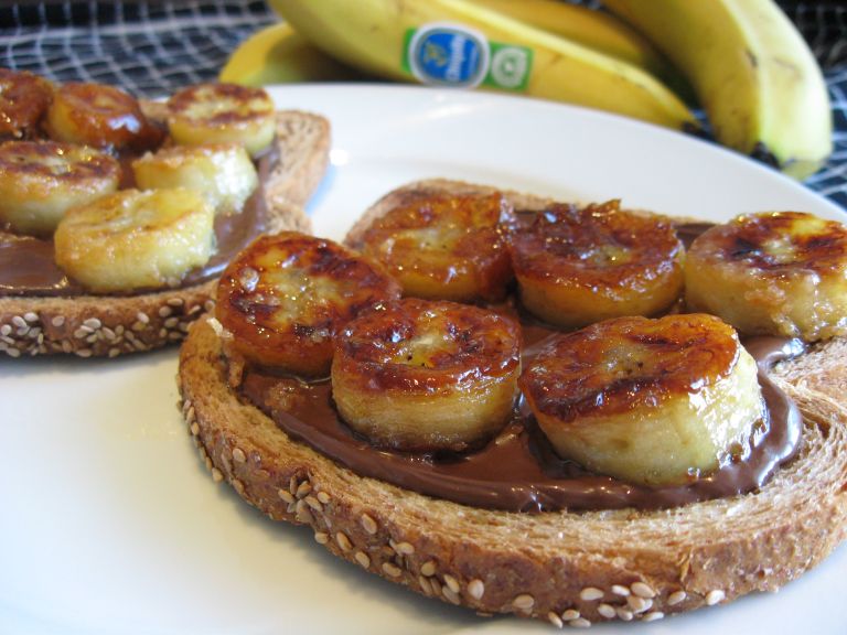 #RachCapCooks: Banana Nutella Toast