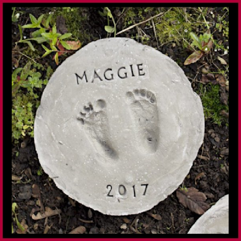 DIY And Household Tips How To Make Footprint Stepping Stones