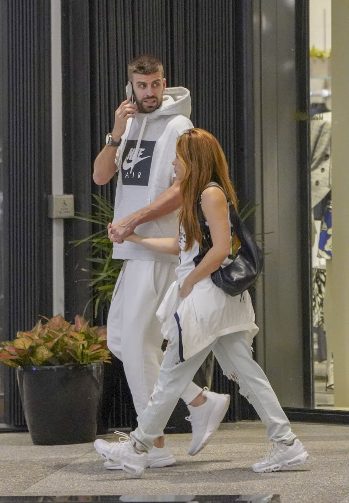 Shakira And Gerard Pique Christmas Shopping In Miami 12 23 2019
