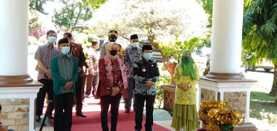 gubernur jambi terpilih al haris sambut pj gubernur