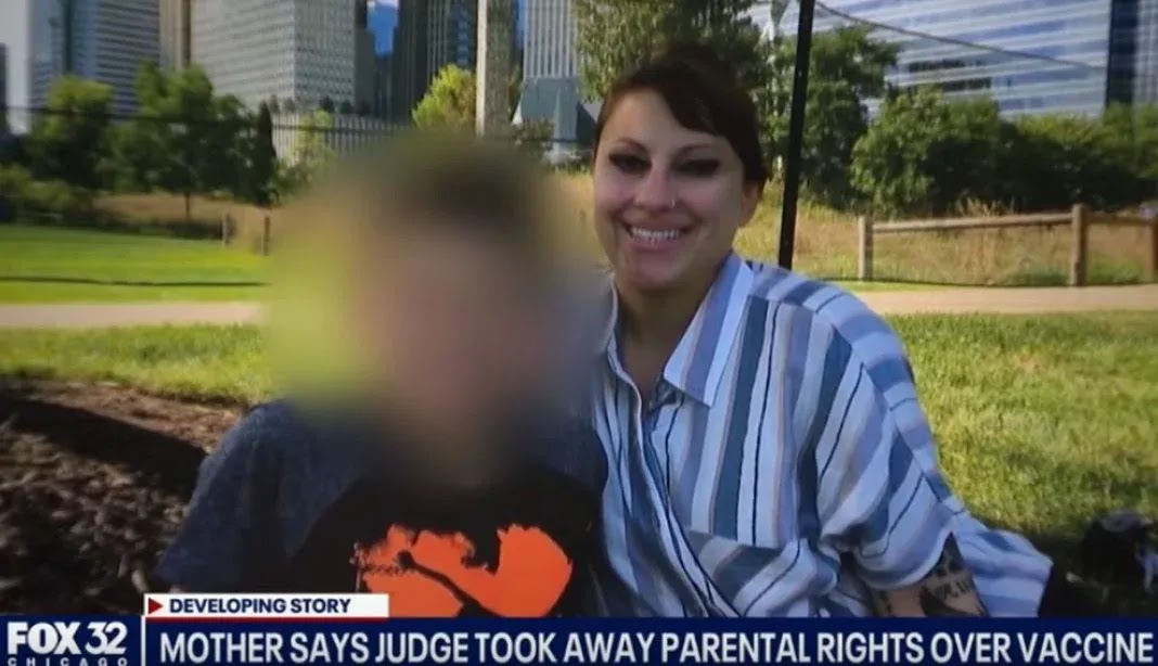 Δικαστής απαγόρευσε σε μητέρα να βλέπει το γιο της επειδή δεν έχει εμβολιαστεί! (video)