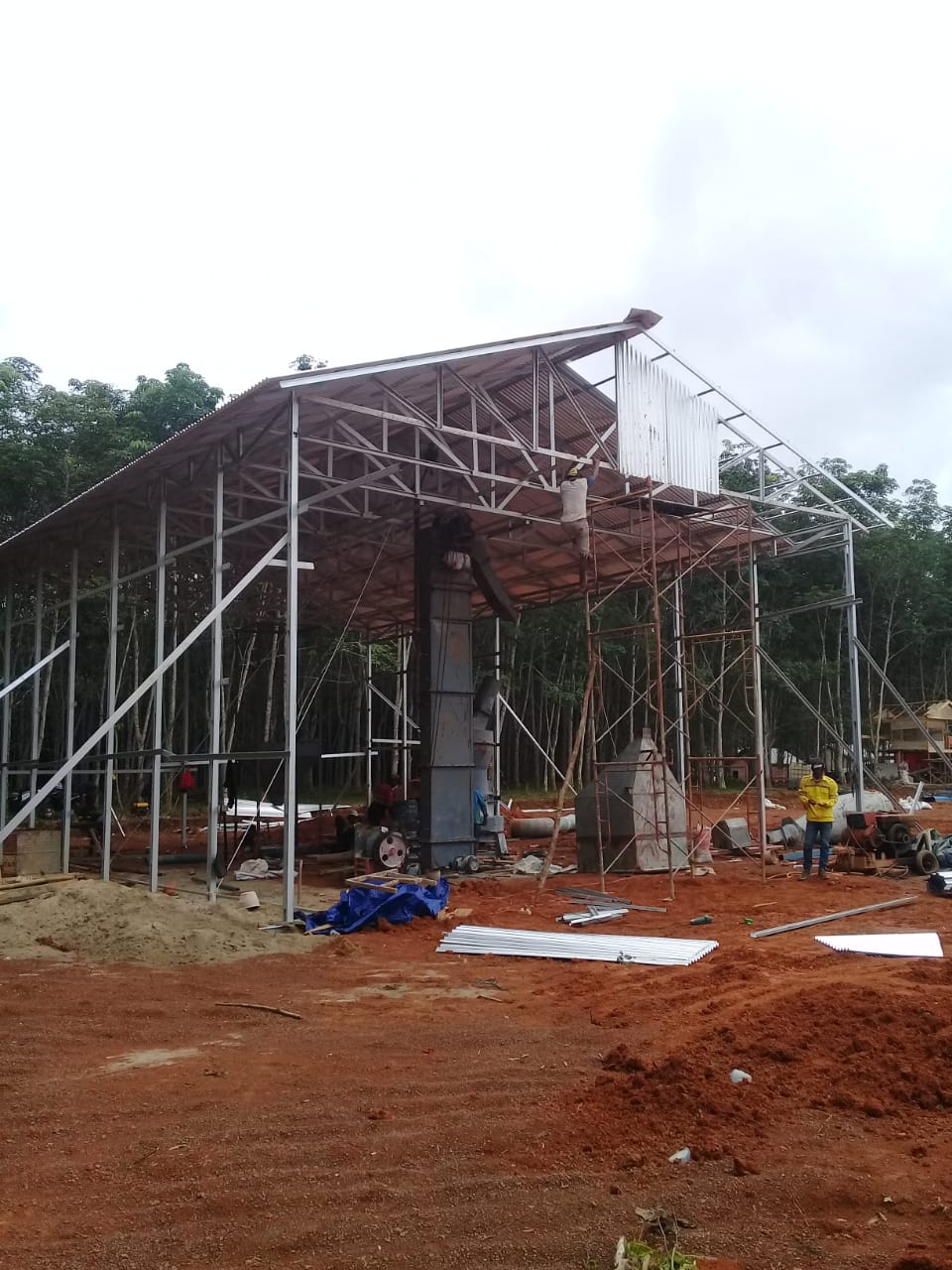 Membuat atap rangka baja ringan mini pabrik - Rangka Baja Ringan Baja