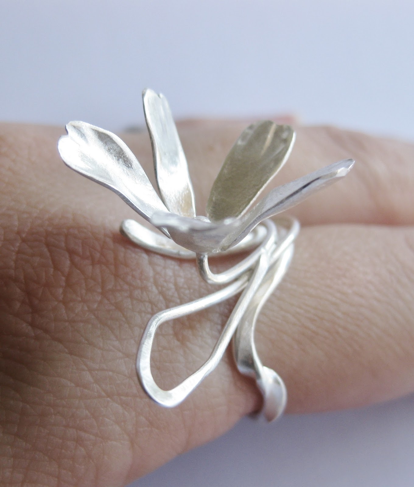Fresh of the bench: wildflower ring