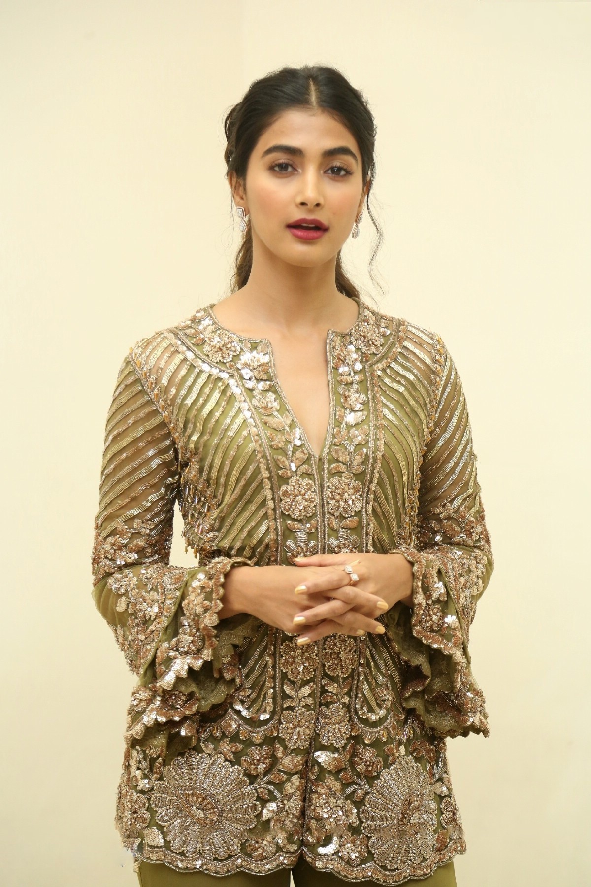 Pooja Hegde HD UHD Photo