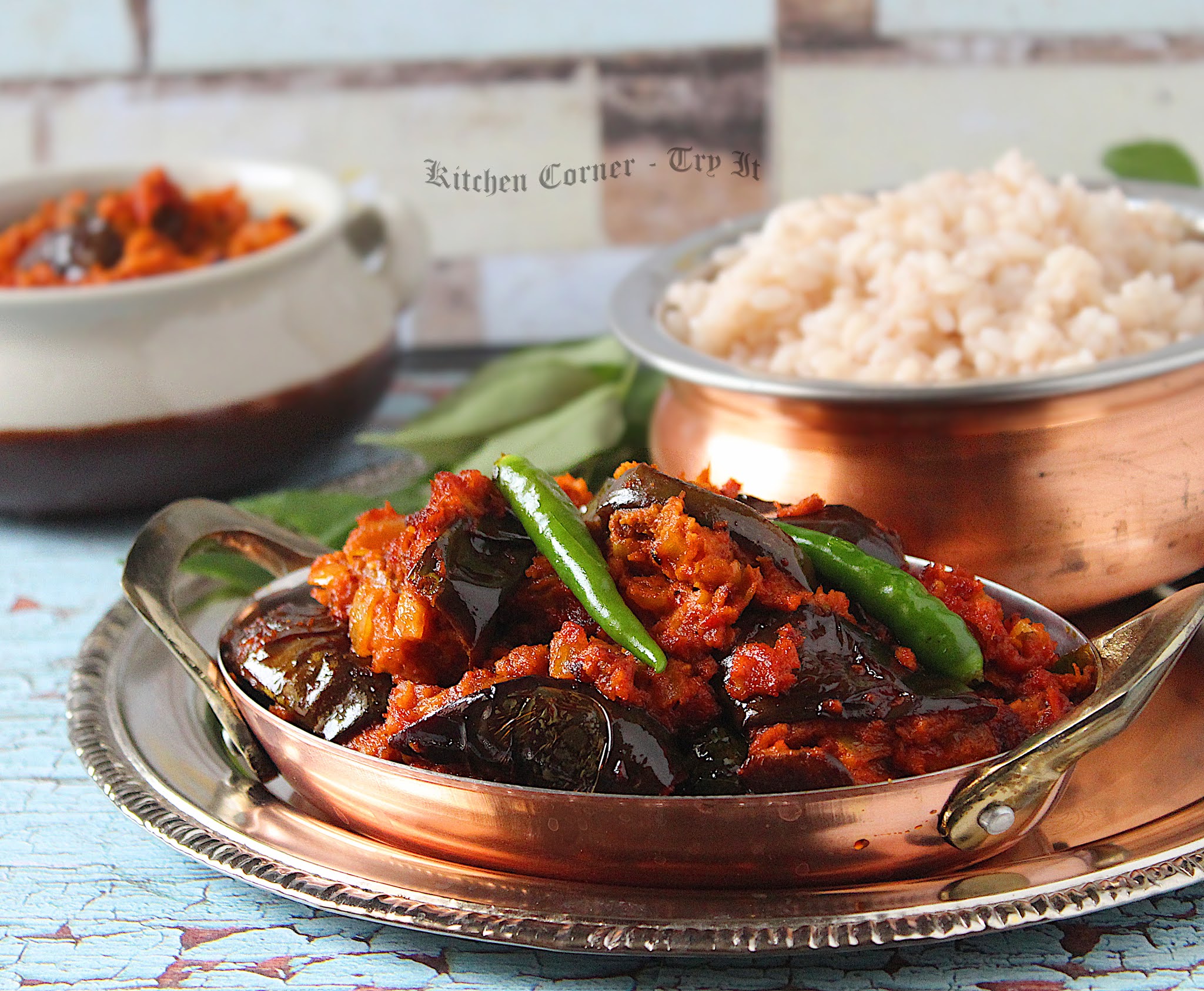 Vazhuthananga Thakkali Curry/Baby Brinjal/Eggplant Tomato Curry
