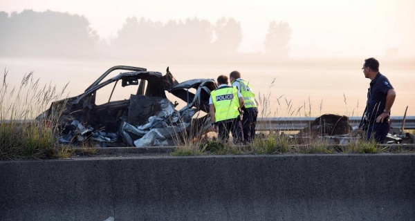 Barrage De Malpasset Nombre De Mort (Images). Accident l’A16: Un mort dans un accident provoqué par un