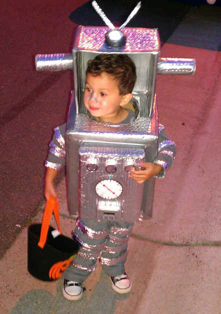 Better Budgeting: Homemade Halloween Costumes Kids: Robot