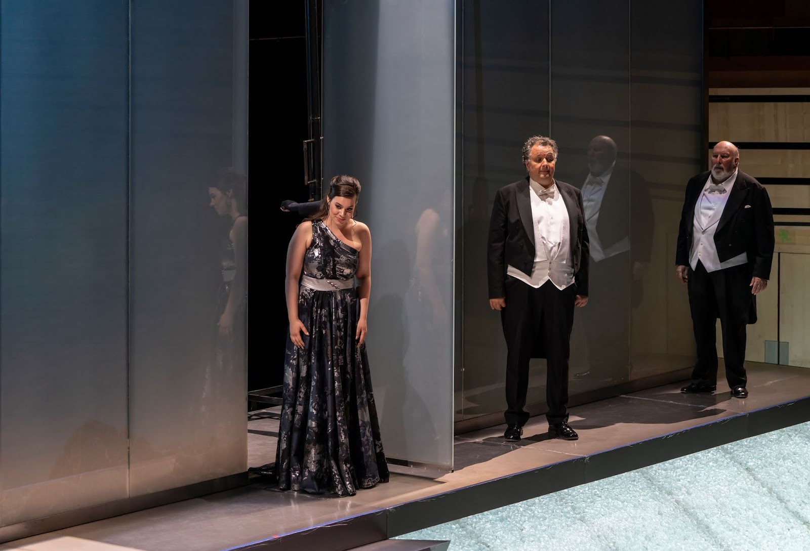Ionarts Bayreuth On The Danube The Budapest Wagner Days Production Photos From Das Rheingold