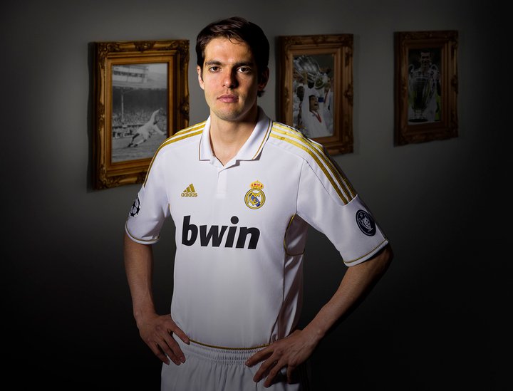 Real Madrid Zone: Real Madrid 2011 / 2012 Kits Jersey Shirt