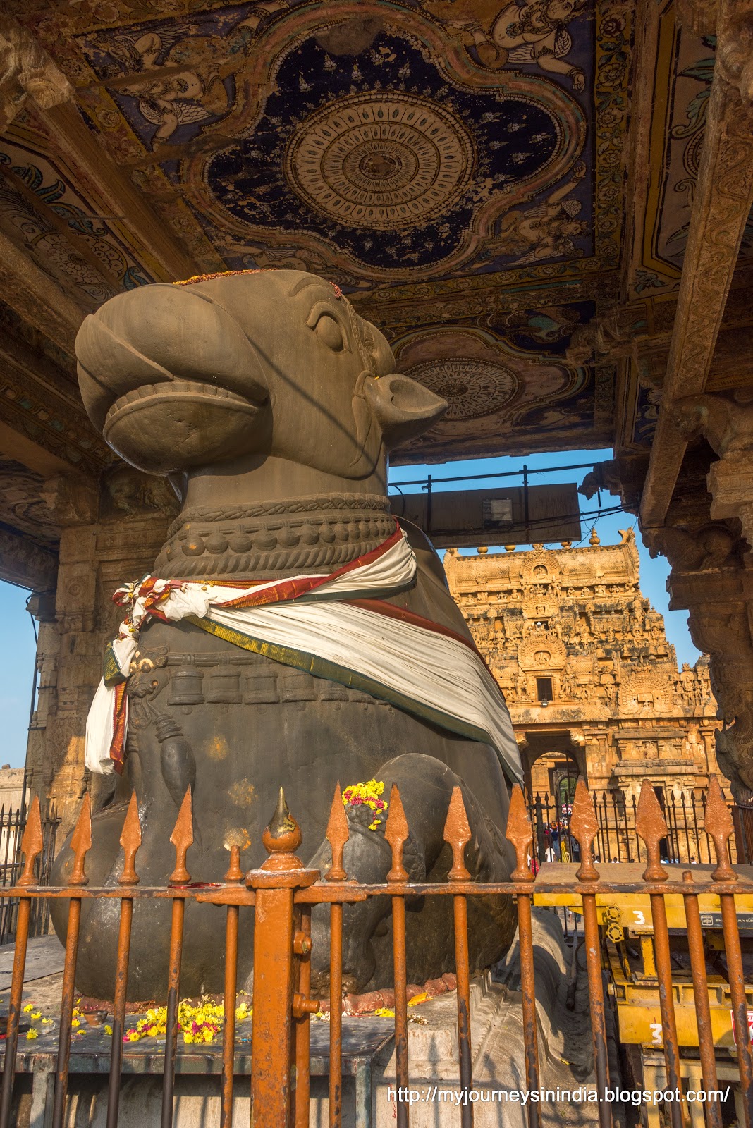 Thanjavur Brihadeeswarar Temple Big Nandi Mantap Roof Paintings