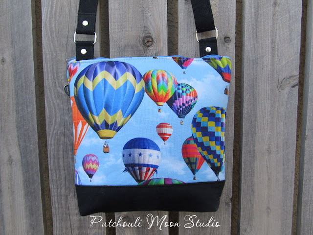 Patchouli Moon Studio ~ Serendipity Hip in Hot Air Balloon Fabric