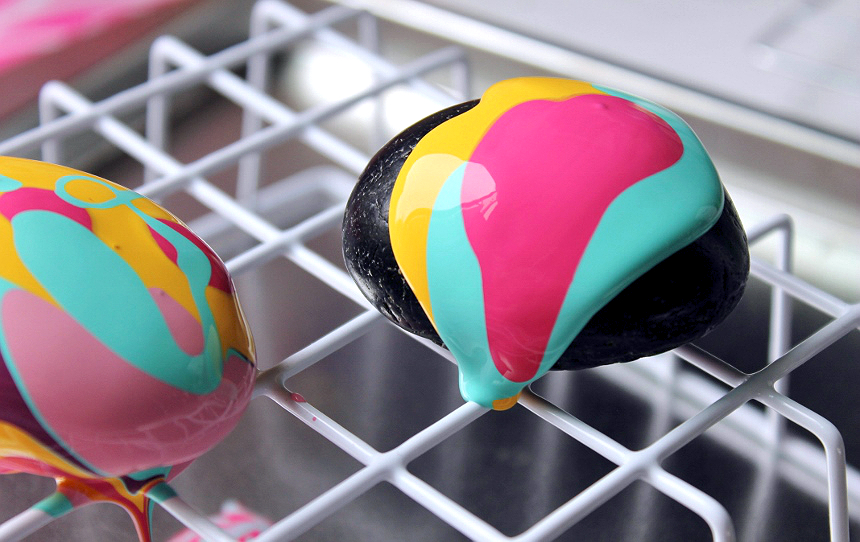 Drip and Pour Paint Rocks are a fun way to create one of a kind art, and zen out! #NourishWhatsNext (AD)