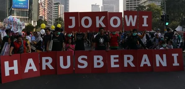 Desak Jokowi Batalkan Vaksinasi Berbayar, Koalisi Masyarakat Sipil: Harusnya Presiden Bisa Tegas, Batalkan Bukan Tunda!