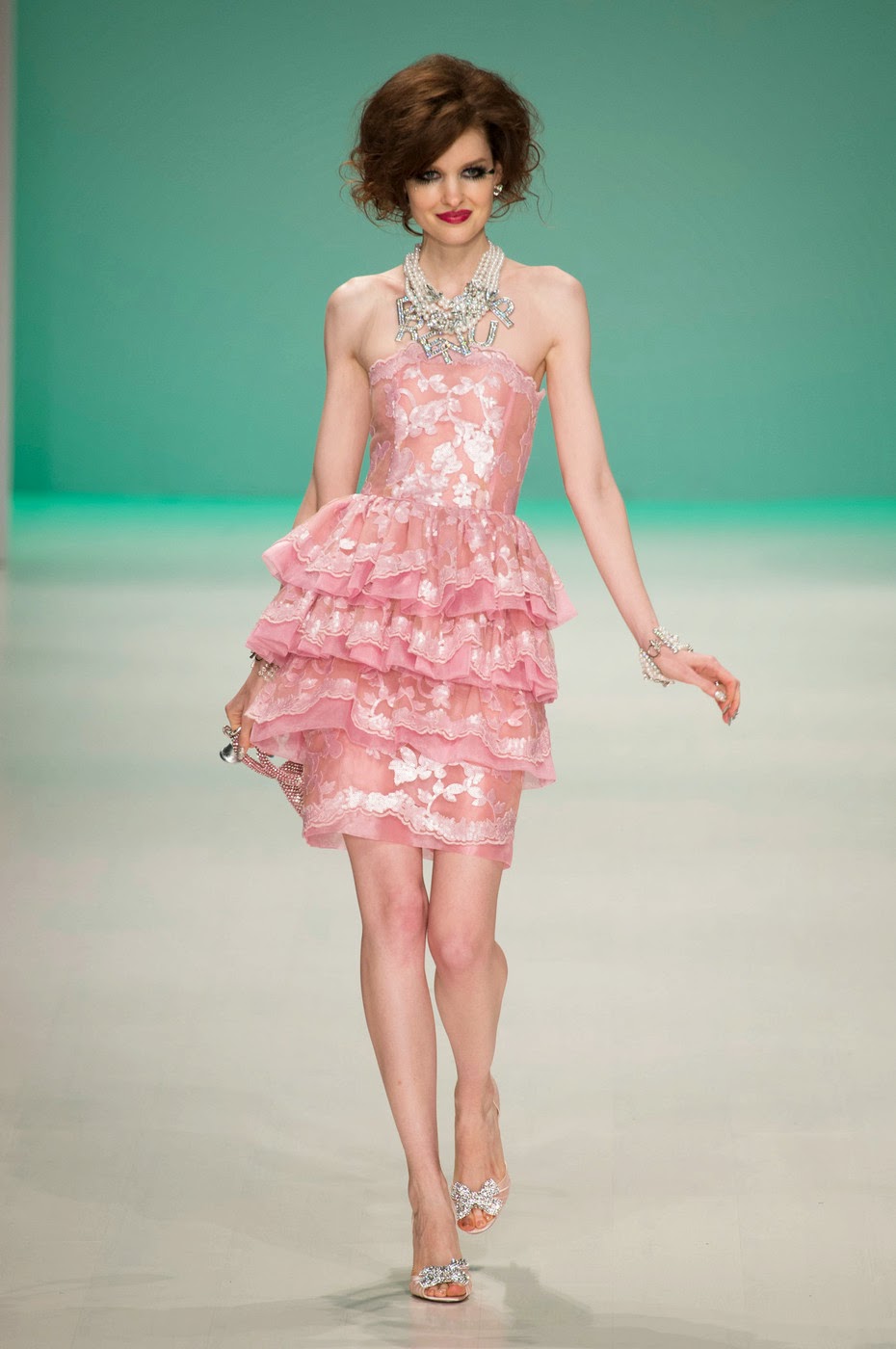 Fashion Show: Betsey Johnson Spring Summer 2015