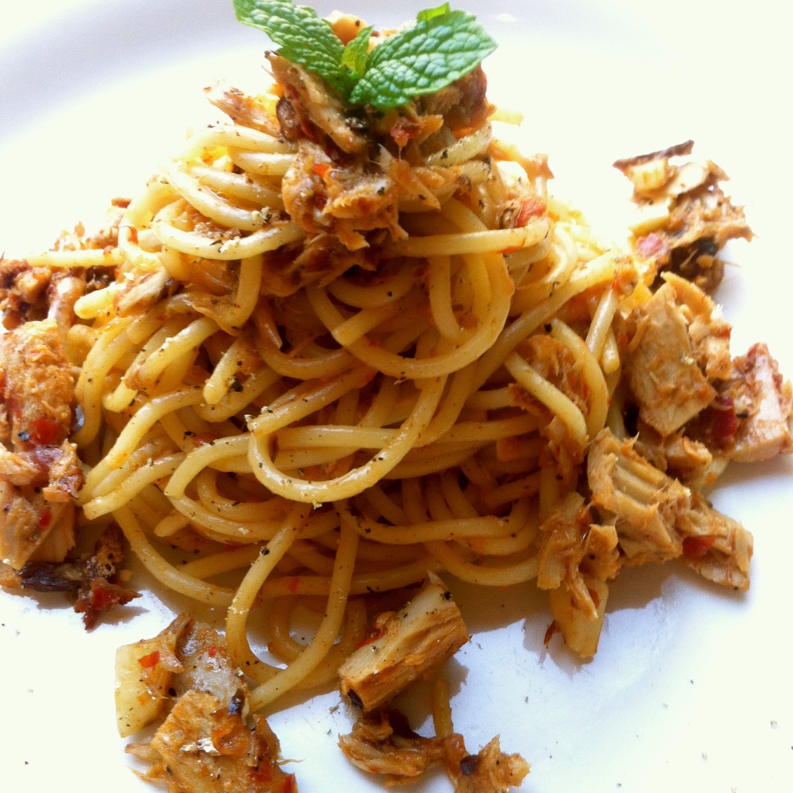 Just Simple: Simple Spicy Spaghetti with Tuna