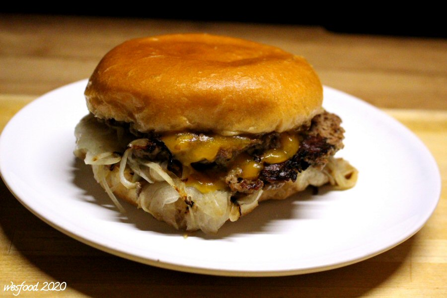 WesFood Herr Westerhausen kocht Oklahoma Onion Burger