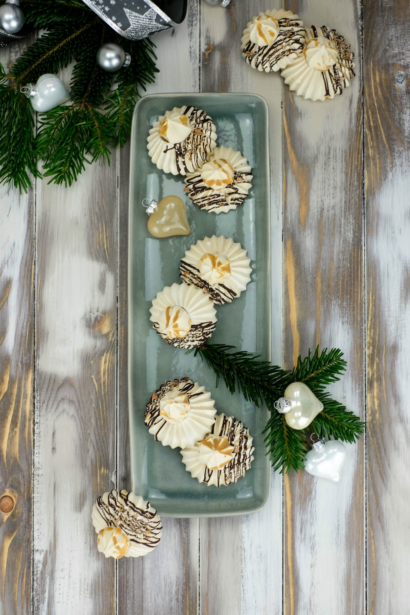 Kaffee und Karamell Baisers | Marion's Kaffeeklatsch Kaffee und Karamell Baisers | Marion's Kaffeeklatsch