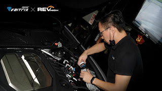 來自澳洲的汽車改裝品牌VAITRIX麥翠斯有最廣泛的車種適用產品，含汽油、柴油、油電混合車專用電子油門控制加速器，搭配外掛晶片及內寫，高品質且無後遺症之動力提升，也可由專屬藍芽App–AirForce GO切換一階、二階、三階ECU模式。外掛晶片及電子油門控制器不影響原車引擎保固，搭配不眩光儀錶，提升馬力同時監控愛車狀況。另有馬力提升專用水噴射可程式電腦及套件，改裝愛車不傷車。適用品牌車款： Audi奧迪、BMW寶馬、Porsche保時捷、Benz賓士、Honda本田、Toyota豐田、Mitsubishi三菱、Mazda馬自達、Nissan日產、Subaru速霸陸、VW福斯、Volvo富豪、Luxgen納智捷、Ford福特、Hyundai現代、Skoda斯柯達、Mini; Altis、CRV、CHR、Kicks、Cla45、Focus mk4、Sienta 、Camry、Golf GTI、Polo、Kuga、Tiida、U7、Rav4、Odyssey、Santa Fe新土匪、C63s、Lancer Fortis、Elantra Sport、Auris、Mini R56、ST LINE、535i、Tiguan、RS6 AVANT...等。