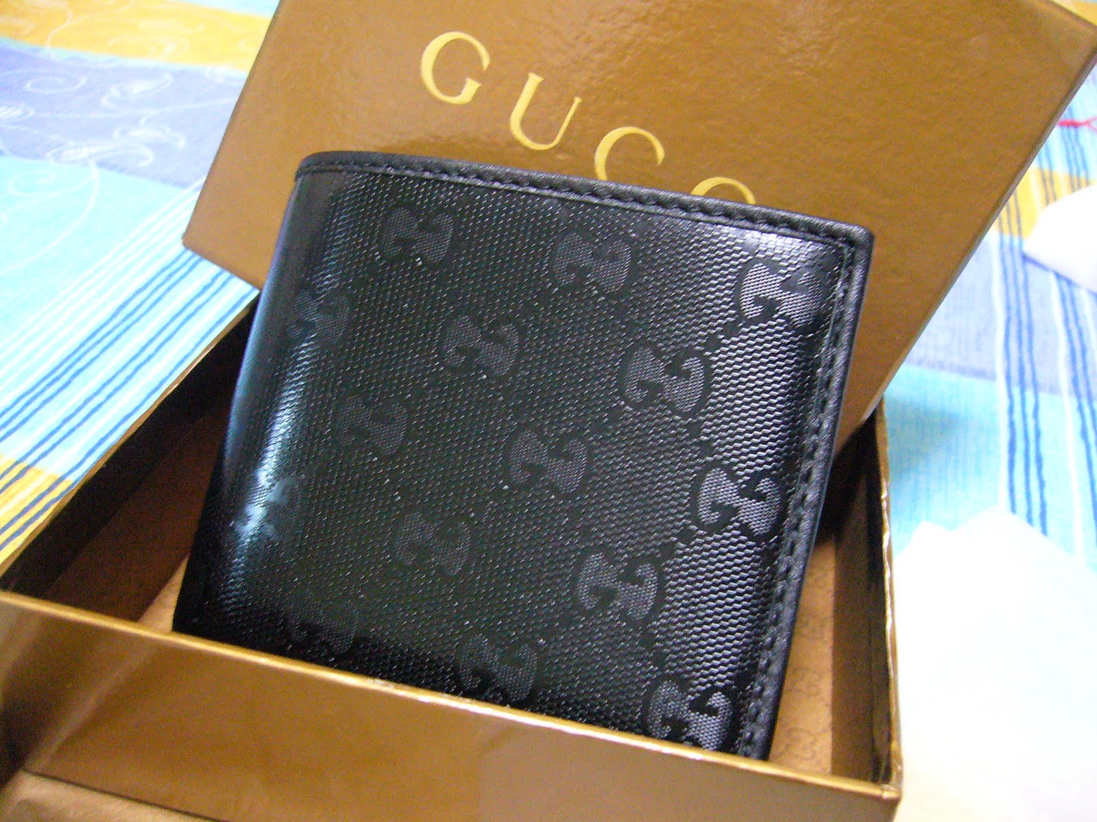 Gucci Mens Wallet IUCN Water