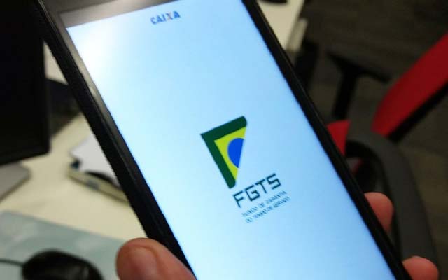 Saiba como consultar e sacar os R$ 500 do FGTS